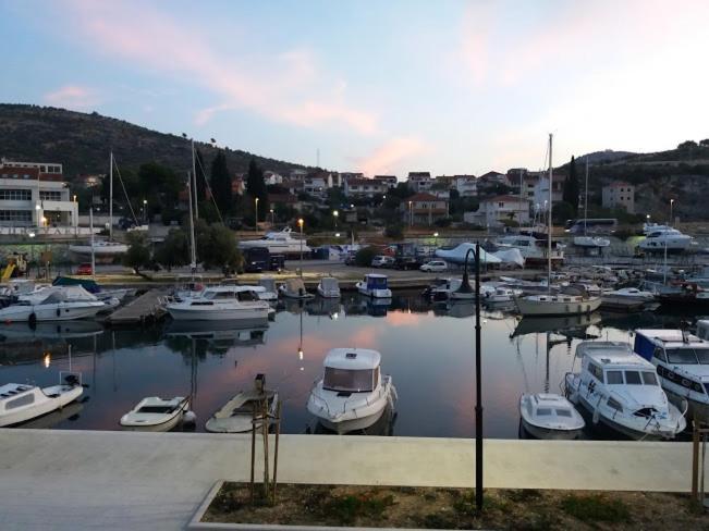 Apartmani Marta Marina Esterno foto