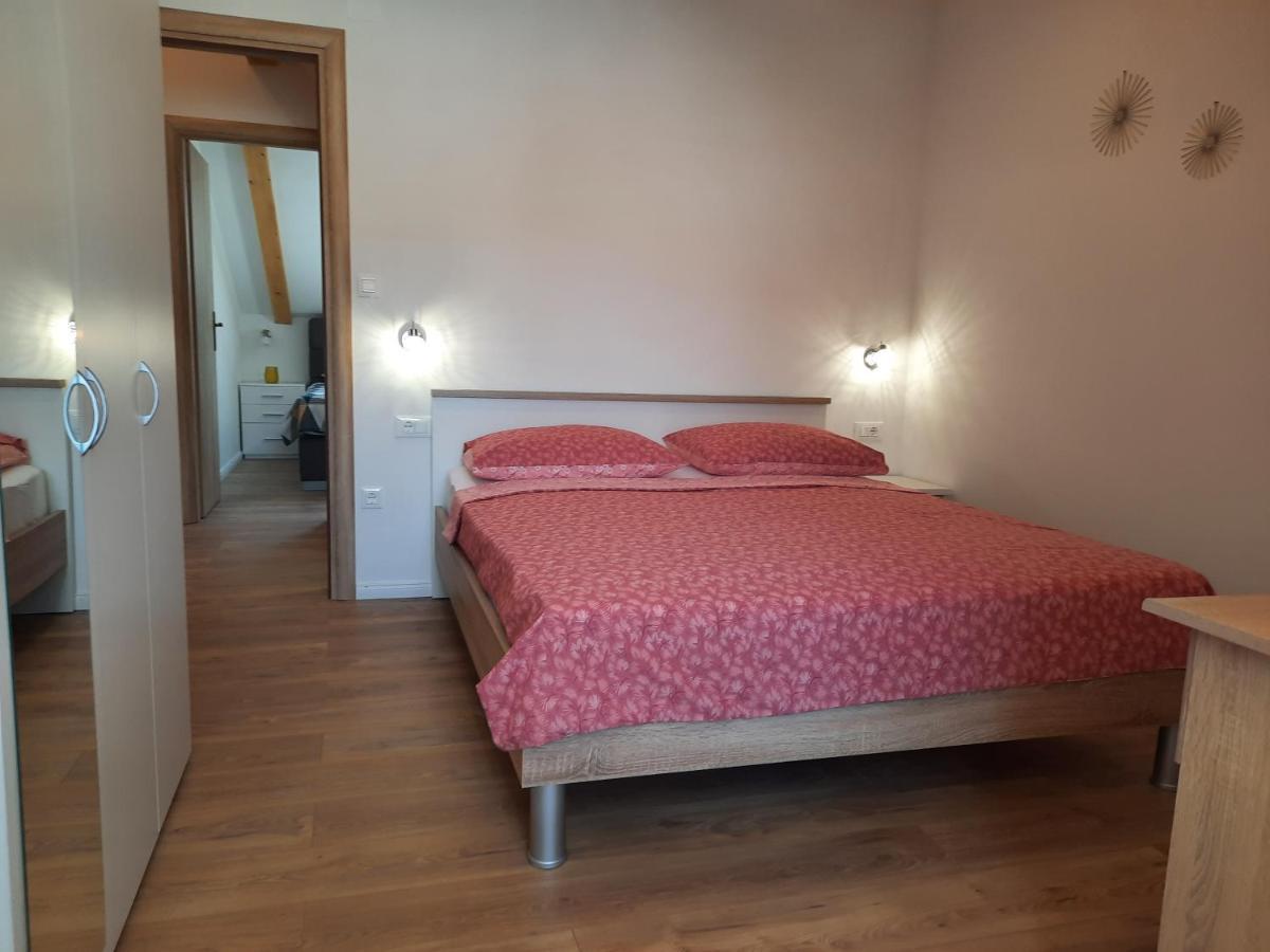 Apartmani Marta Marina Esterno foto